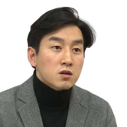 Joonki Hong, Founder and CEO of ecareer